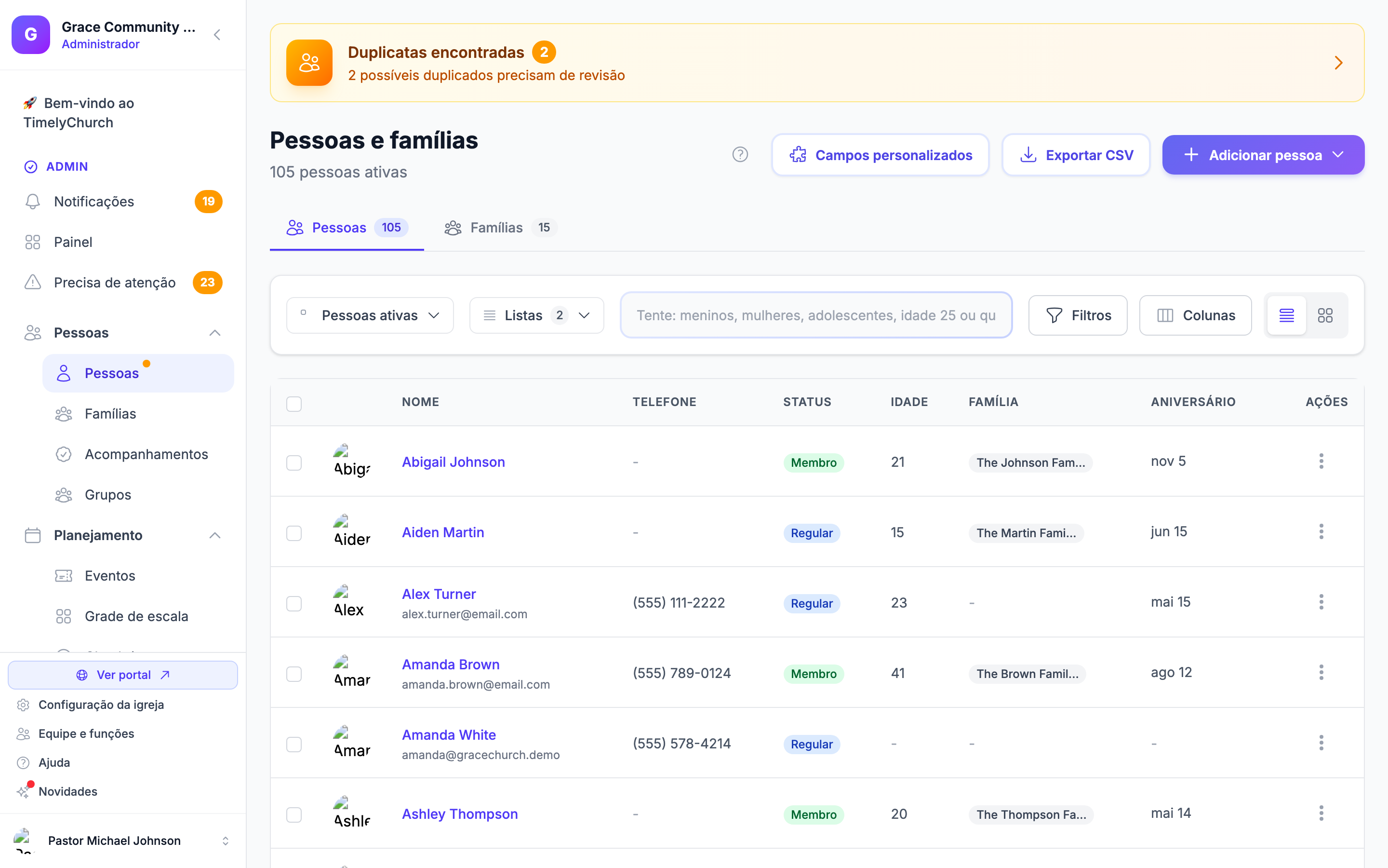 A barra da página de Pessoas: o controle de Listas com contador ao vivo fica entre o seletor de status e a busca, ao lado de Filtros e Colunas.