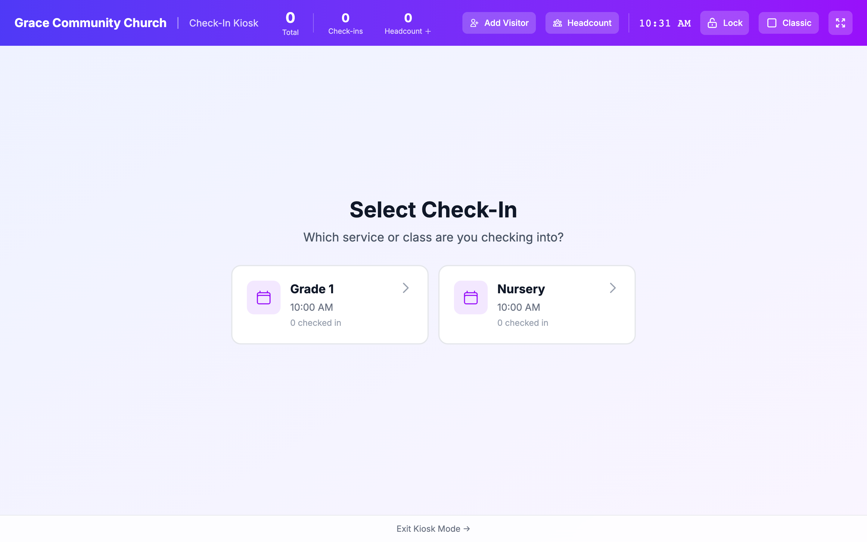 Tela Selecionar check-in do quiosque listando as sessões ao vivo nomeadas (por exemplo, Berçário e 1ª Série) como grandes cartões para toque.