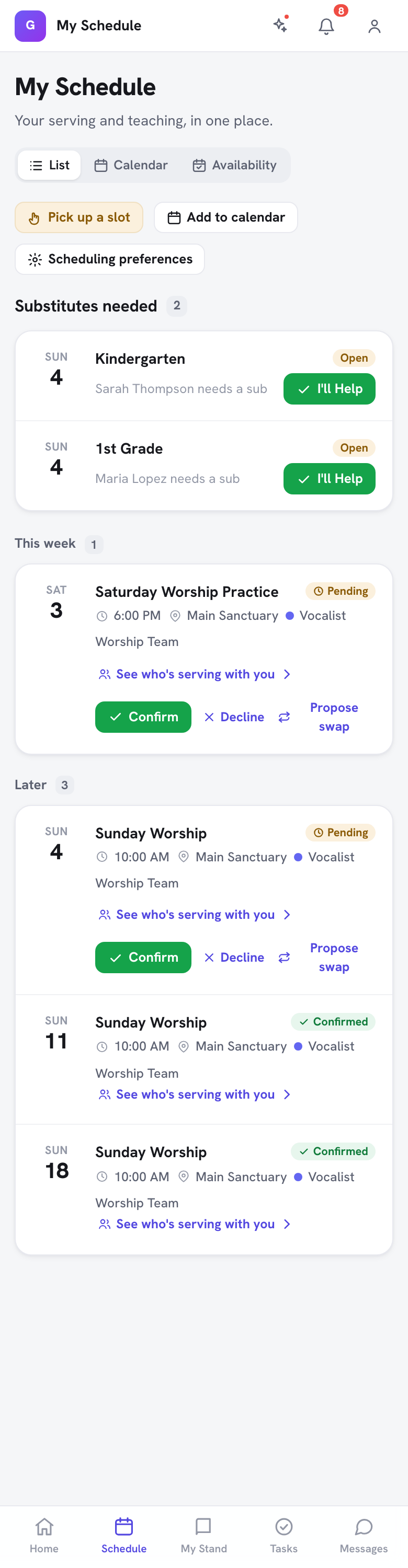 Minha agenda no portal — uma próxima vaga de serviço com seu horário, posição e equipe, o status Pendente, os botões Confirmar e Recusar e o link Ver quem serve com você